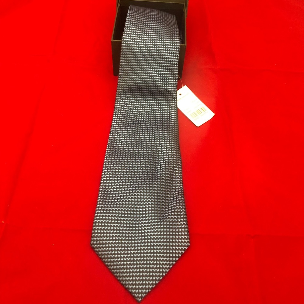 Peter Valentine Blue Diamond Tie New In Box